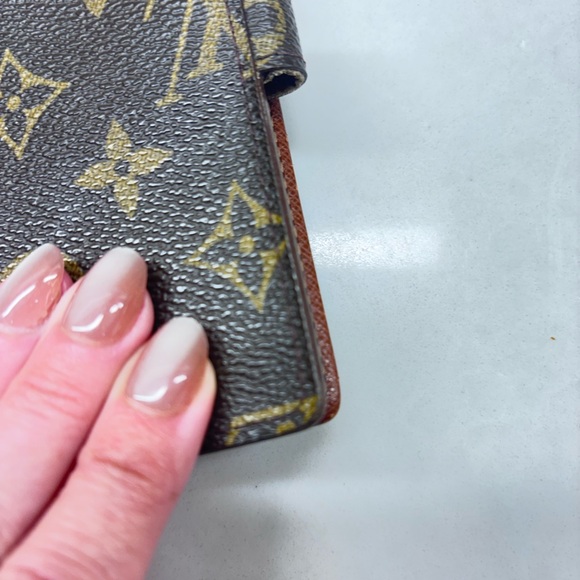 Louis Vuitton Agenda PM - Picture 6 of 11